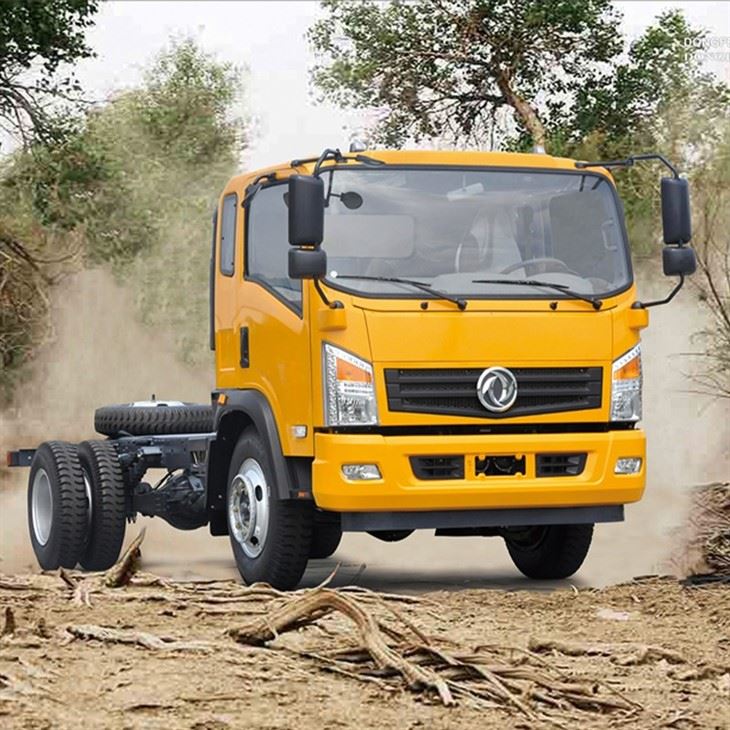 10 Wheel 371HP 4x2 6x4 Tractor Truck Head price